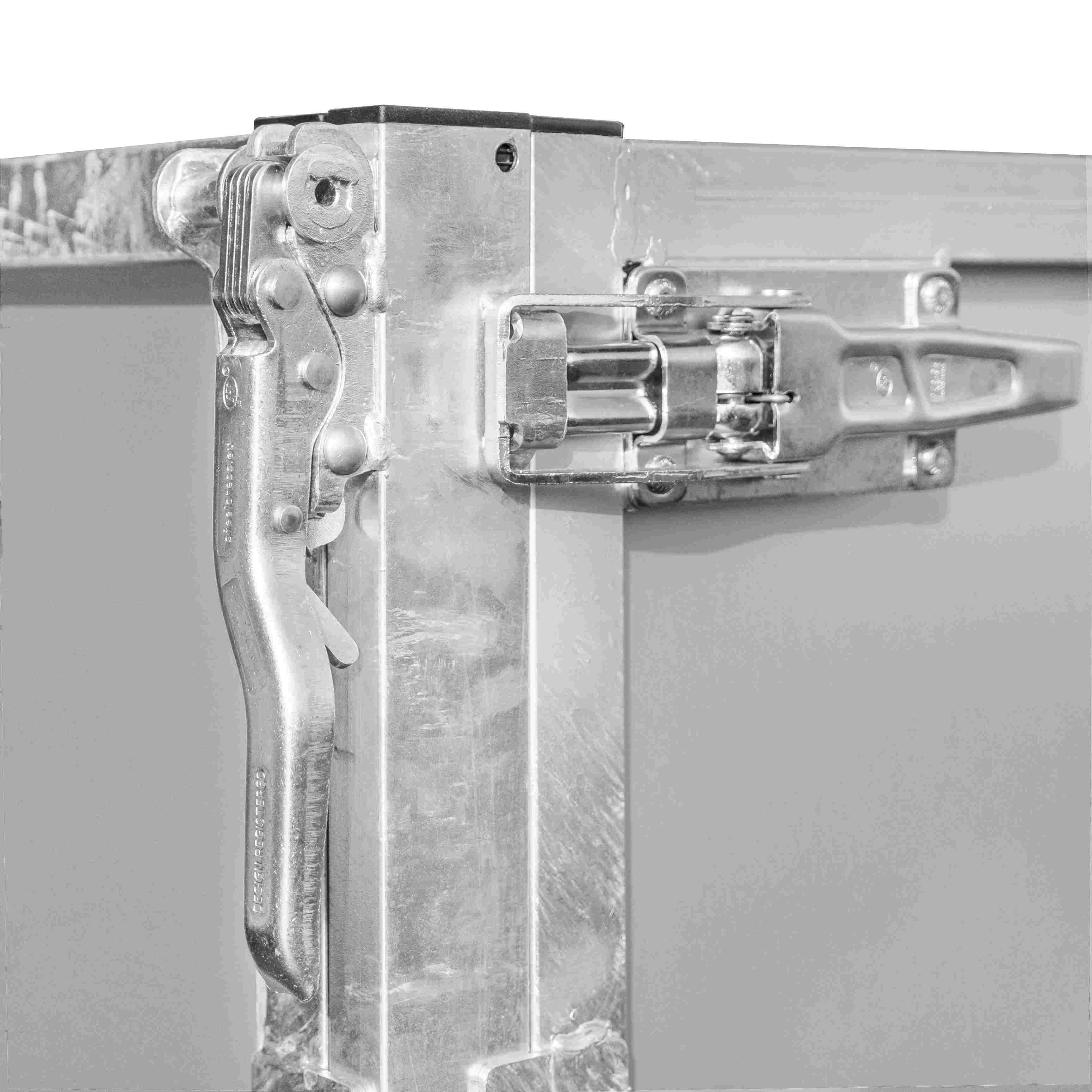 Humbaur Serie 3000 2300x1400x300 mm Ladefläche Rückwärtskipper Alubordwände und Stahlboden